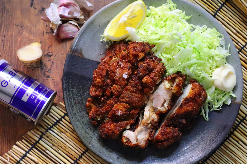 Sanzokuyaki giòn rụm bên ngoài, mọng mềm bên trong, chuẩn vị Nagano