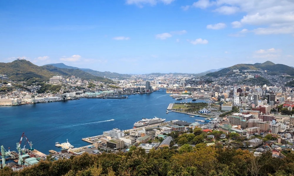 Nagasaki là thành phố cảng mang dấu ấn lịch sử và bản sắc giao thoa hiếm có