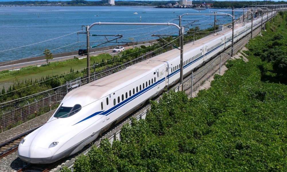 Việc di chuyển đến Nagasaki khá dễ dàng với nhiều lựa chọn