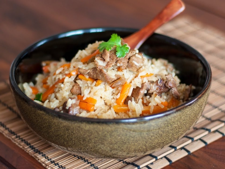 Hương vị đậm đà của Pilaf - món ăn không thể bỏ lỡ khi du lịch.