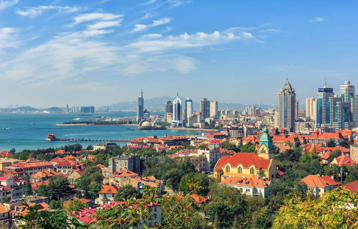 Toàn cảnh ven biển Thanh Đảo, nơi giao thoa giữa kiến trúc phương Tây và thiên nhiên Trung Hoa