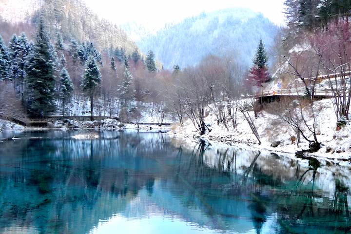 Khung cảnh thiên nhiên thơ mộng tại Cửu Trại Câu