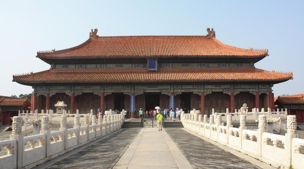 Điện Càn Thanh là không gian làm việc và trị quốc của các vị hoàng đế