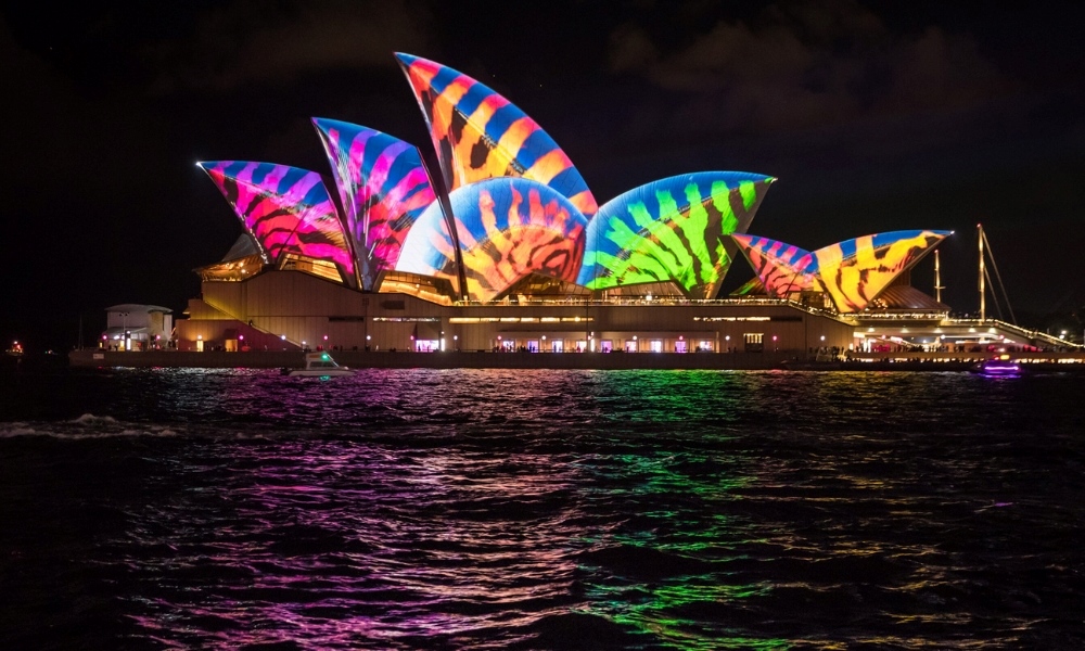 Nhà hát Opera là biểu tượng nghệ thuật nổi bật giữa lòng Sydney