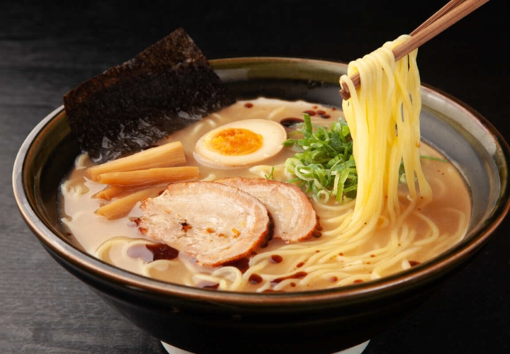 Bạn có thể thử nhiều loại Ramen trong suốt thời gian ở Nhật để cảm nhận sự đa dạng ẩm thực của đất nước này