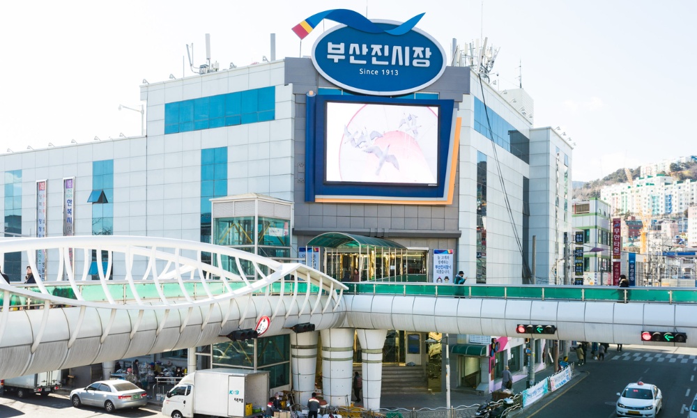 Khu chợ truyền thống nổi tiếng tại thành phố Busan