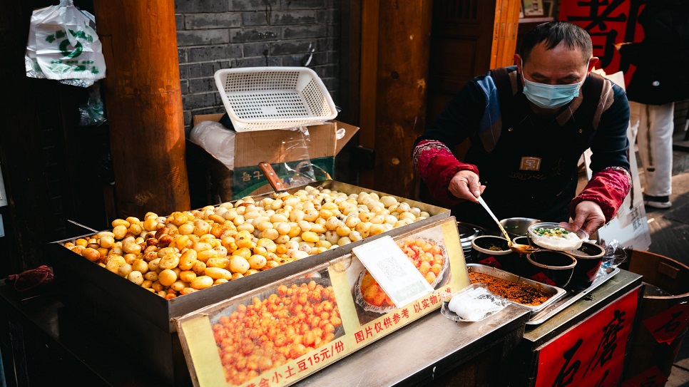 Ẩm thực đường phố đặc sắc của Th&agrave;nh Đ&ocirc;