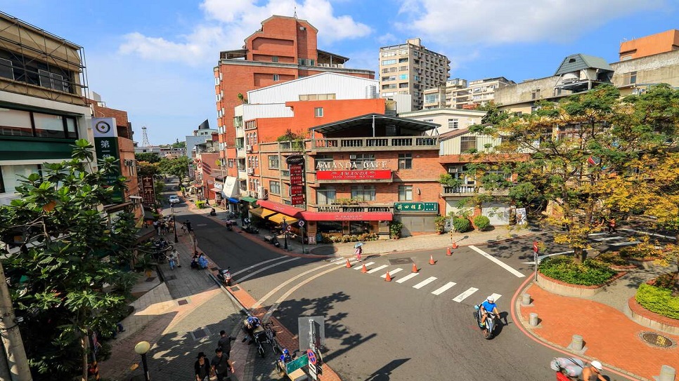 Phố cổ Đạm Thủy