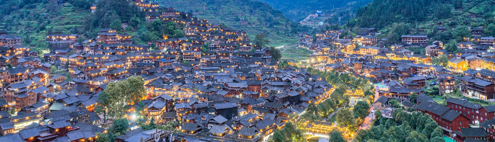 QUÝ DƯƠNG: SƠN THỦY HỮU TÌNH - BAY GY