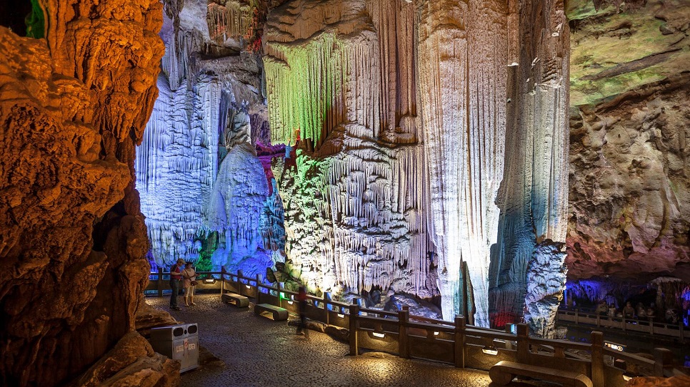 Khu thắng cảnh Ng&acirc;n Tử Nham