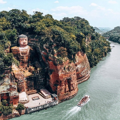 TOUR THÀNH ĐÔ – LẠC SƠN: TIÊN CẢNH TỨ XUYÊN