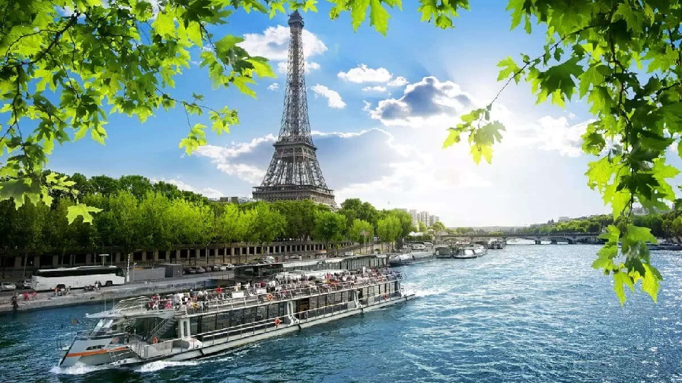 Du thuyền sông Seine