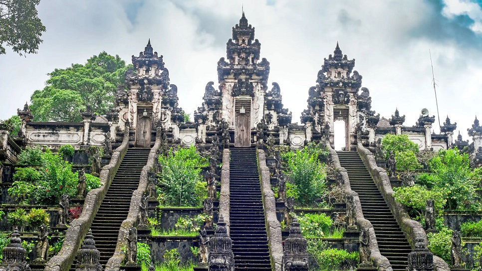 Đền Pura Lempuyang Luhur