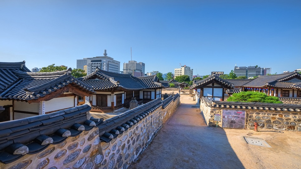 L&agrave;ng cổ Namsan Hanok