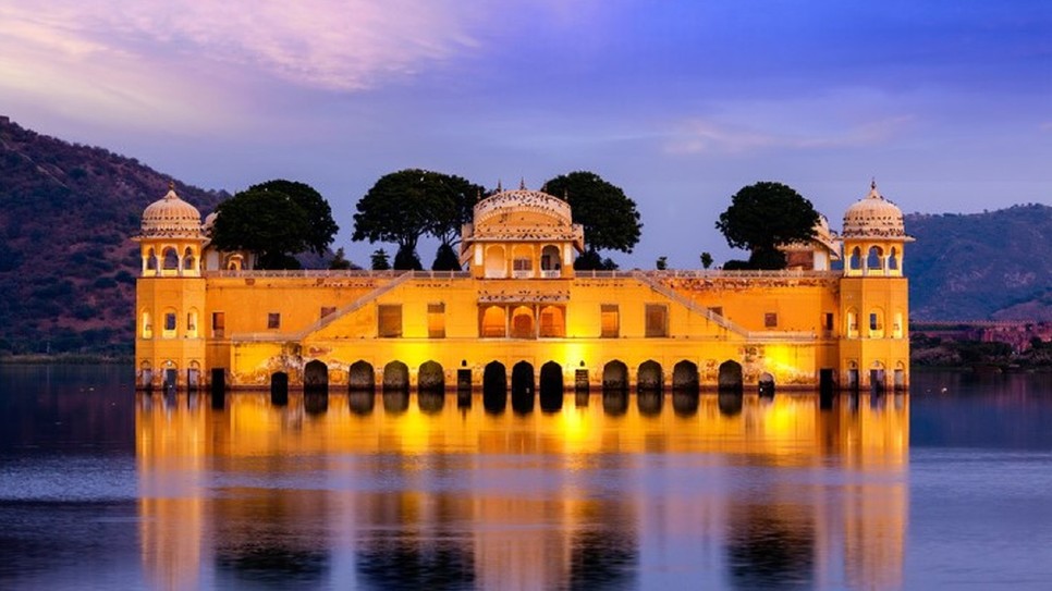 Cung điện nước - Jal Mahal 
