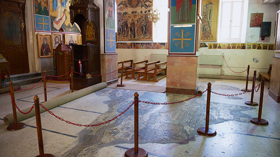 Chiêm ngưỡng 2 triệu mảnh sành khảm thành tấm bản đồ cổ xưa nhất của vùng ‘Đất Thánh’ ngay trên sàn nhà