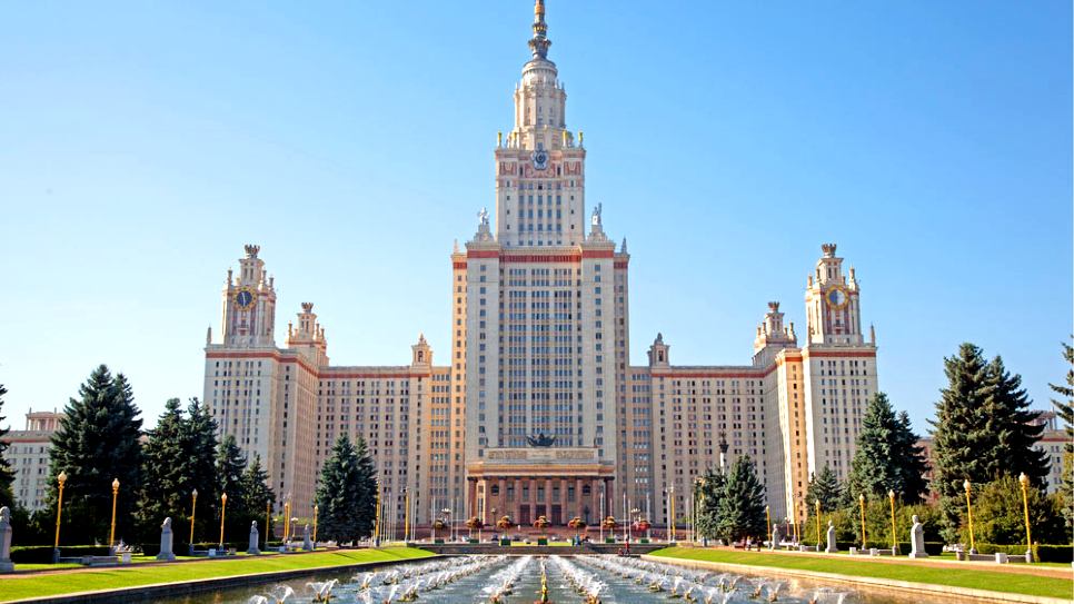 Trường Đại học Tổng hợp mang tên Lomonoxov (MGU)