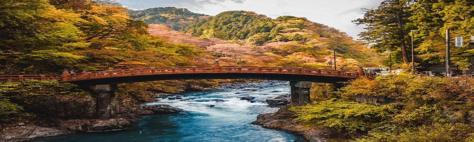 Cầu Thánh Shinkyo – Biểu tượng thiêng liêng của Nikko