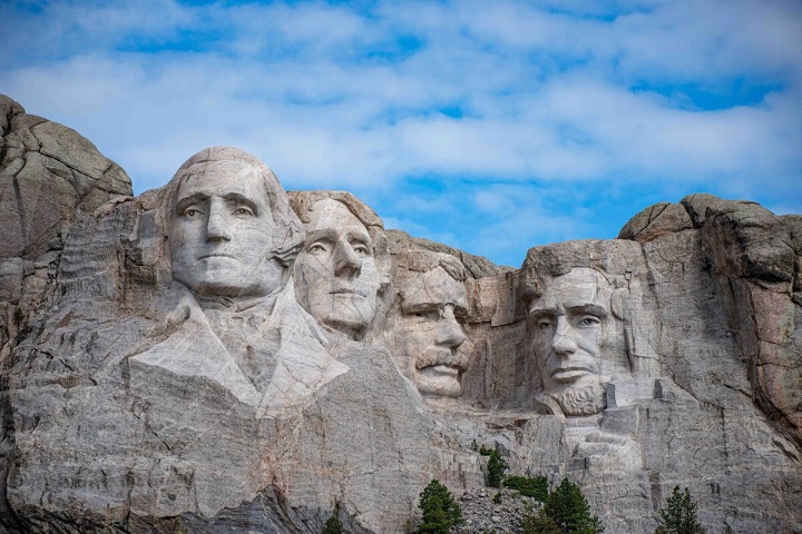 Tượng đài tôn vinh 4 vị Tổng thống ảnh hưởng nhất lịch sử Hoa Kỳ