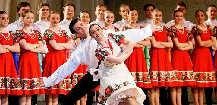 Điệu khiêu vũ truyền thống của Nga