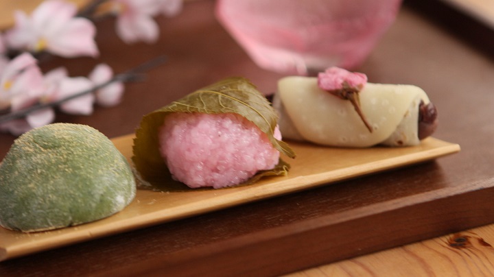 Những chiếc bánh Mochi Sakura xinh xắn