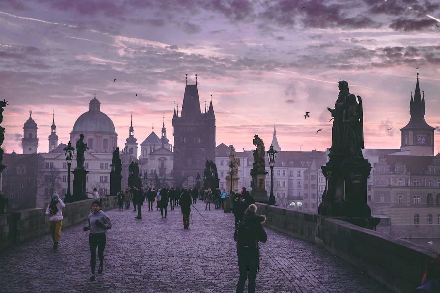 Mùa đông bao trùm tại thủ đô Praha