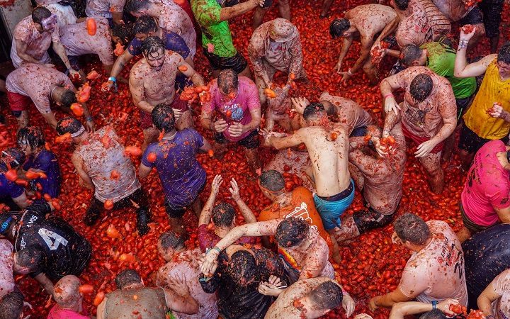 Lễ hội cà chua là một trong những lễ hội nổi tiếng và đặc sắc nhất của Tây Ban Nha.